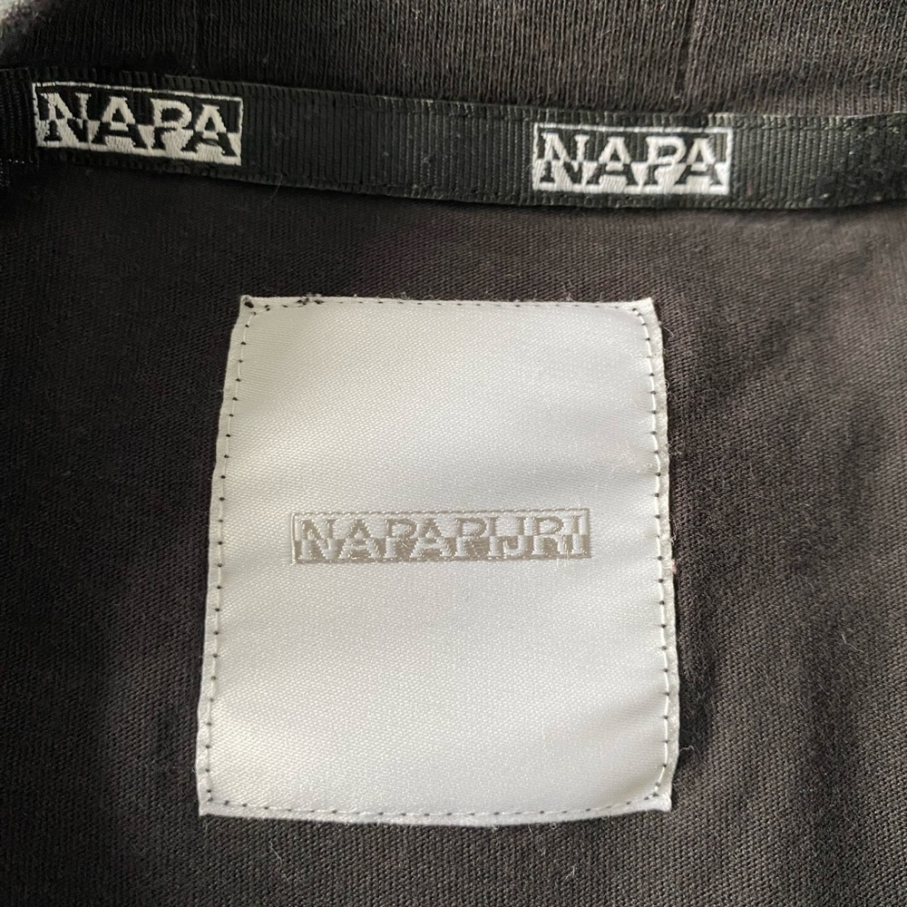 T-shirt - Picture 6 of 7